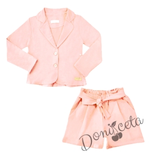 Детски комплект за момиче от къси панталонки и сако в бледо розово