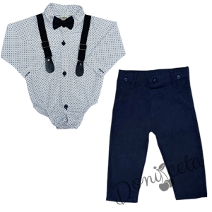 Бебешки комплект от панталон в тъмносиньо, боди-риза в бяло с орнаменти, тиранти и папийонка 69741123 1