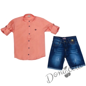 Комплект от риза в оранжево с емблема и къси дънки в синьо