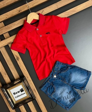 Комплект от риза с къс ръкав в червено с емблема и къси дънкови панталони