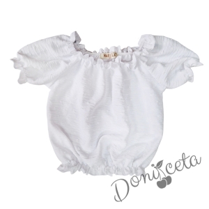 Детска блузка с буфан ръкав в бяло с къдрички и ластик в долната част и бижу сърце 2