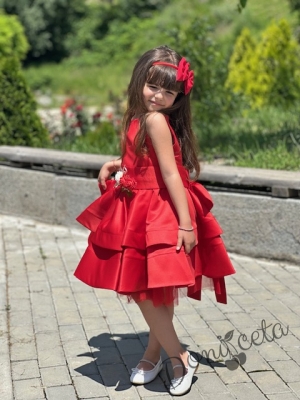 Официална детска рокля в червено от богат тюл и сатен без ръкав с пола на пластове, сатенен широк колан Ориана4