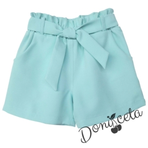 Children's set of shorts in turquoise with belt and tunic in white with girl