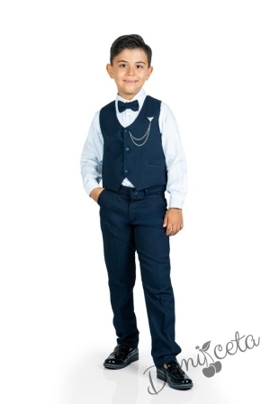 Официален костюм за момче от 4 части елек , риза в бяло, панталон и папийонка в тъмносиньо и брожка-верижка 11211355