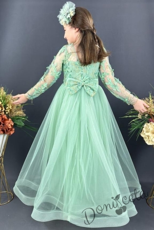 Официална дълга детска рокля в светлозелено с дълъг ръкав от тюл и 3D листа Шарлот 3