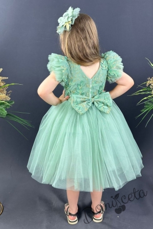 Официална детска рокля Шарлот в светлозелено с къс ръкав с тюл, 3D листа и панделка за коса 2