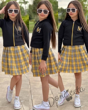 Детски комплект за момиче от карирана пола в жълто и суитшърт в черно с цип 1