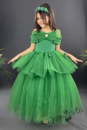 Детска официална дълга рокля Алиса в зелено с паднало рамо от тюл на пластове с цветя и диадема с цветя 3