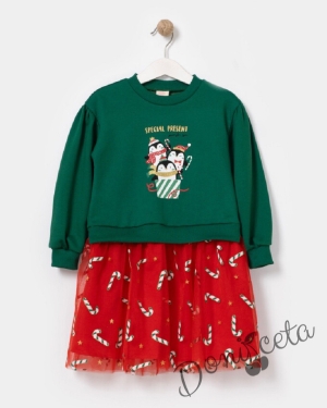 Коледна бебешка/детска рокля в зелено с пингтвинчета и мека тюл пола в червено с близалки