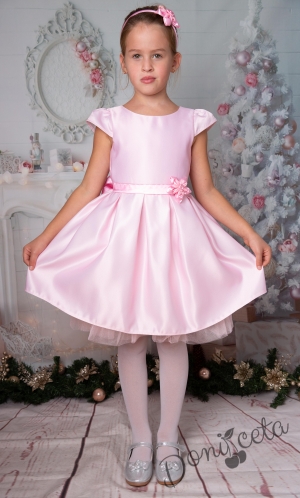 Официална детска рокля с къс ръкав в светло розово с орнаменти
