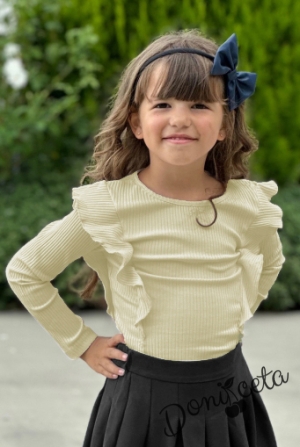 Детска блуза за момиче с дълъг ръкав и къдрици в екрю 1