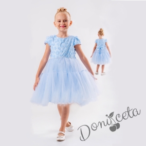 Официална детска рокля в светлосиньо с тюл и 3Д цветя