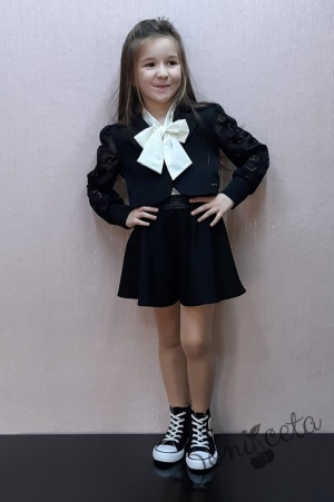 Комплект Тея от пола-панталон, сако и блуза с панелка в черно 1