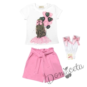Комплект за момиче от тениска в бяло с балони и къси панталони в розово и чорапи