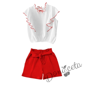 Комплект от риза в бяло с червени къдрици и къси панталони в червено 1