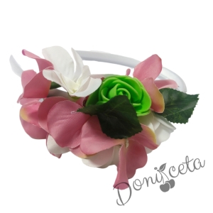 Ръчно изработена диадема с цветя в розово 1