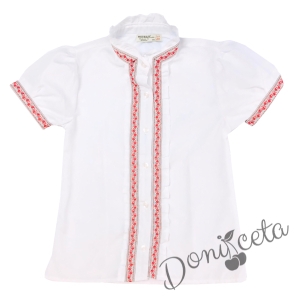Детска риза с къс ръкав в бяло с фолклорни/етно мотиви