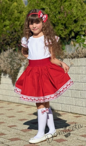 Етно комплект за момиче от 4 части- пола, блузка, чорапки и диадема с фолклорни мотиви 5
