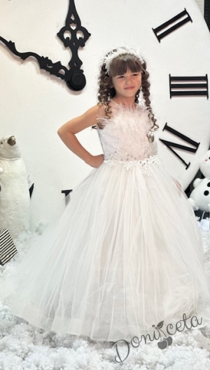 Formal children's long dress in white sleeveless with a tiara and a hoop underneath the skirt Sherry