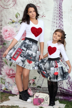 Girls blouse in white with heart in red /collection Mothers and Daughters/
